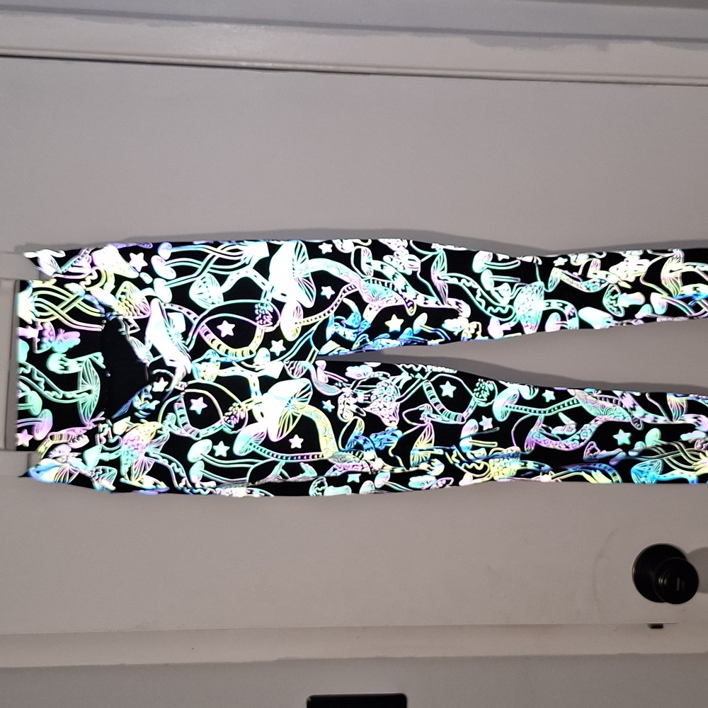 Ravewear Rainbow reflective Mushroom trippy stretchy Women leggings Size Medium